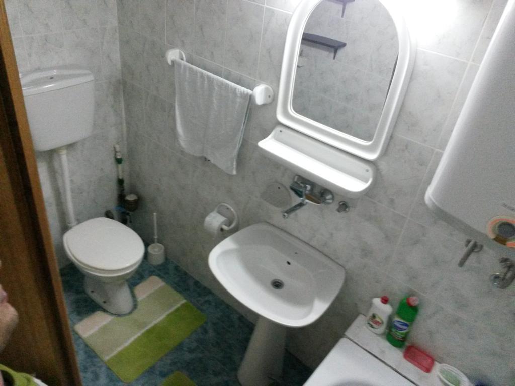 Apartment Tijana Sutomore Oda fotoğraf